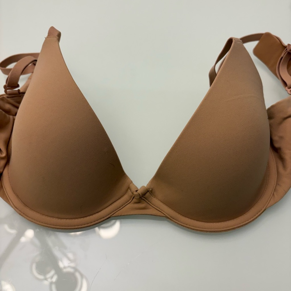 NWOT SKIMS Bra